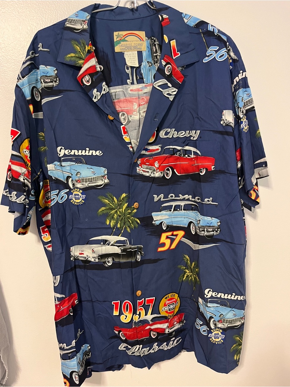 Paradise Found Men's Navy Classic Chevy Print Button-Down Shirt